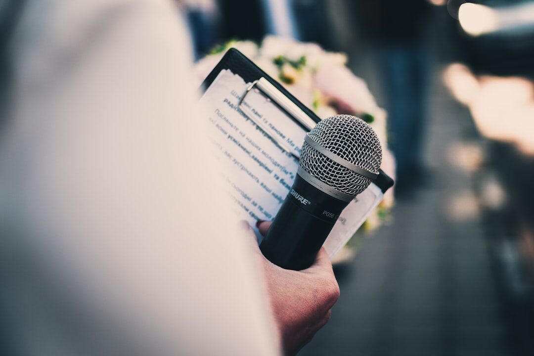 journalist conducting interview